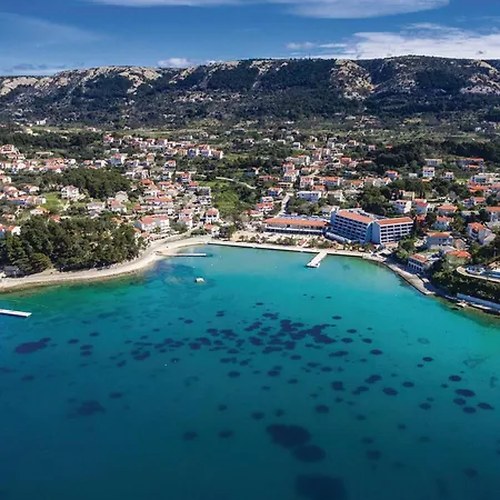 Amazing Home In Supetarska Draga *